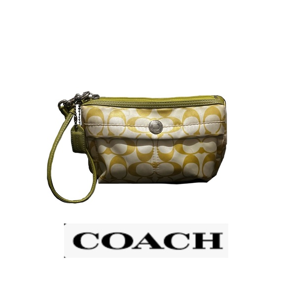 EUC COACH satin signature logo wristlet with green, hang tag and strap - Picture 2 of 10